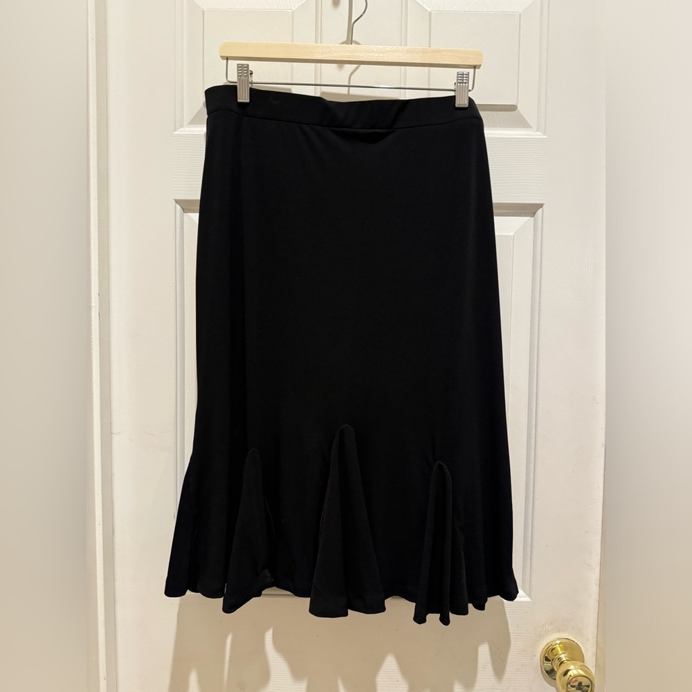 JM Collection skirt size large